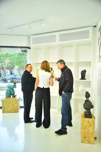 Comme Je L imagine Solo Exhibition at Chaos Art Gallery